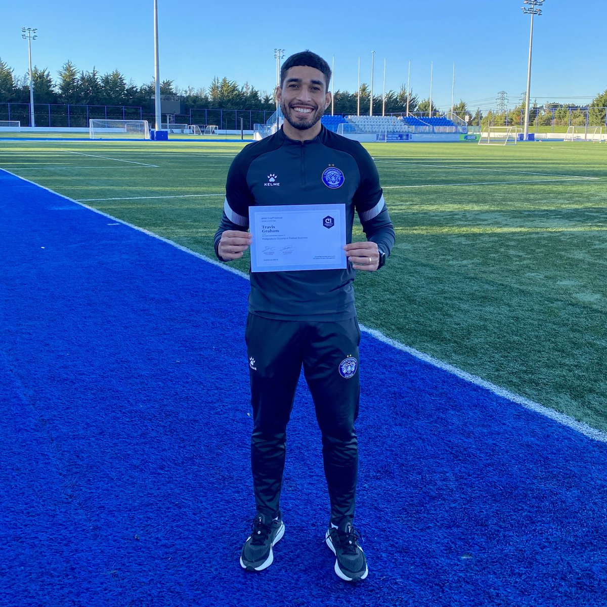 travisxgraham's tweet photo. New achievement unlocked 🎓

Happy to have completed my Postgrad Diploma in Football Business with Johan Cruyff Institute ⭐️ https://t.co/mmauyoRrZ6