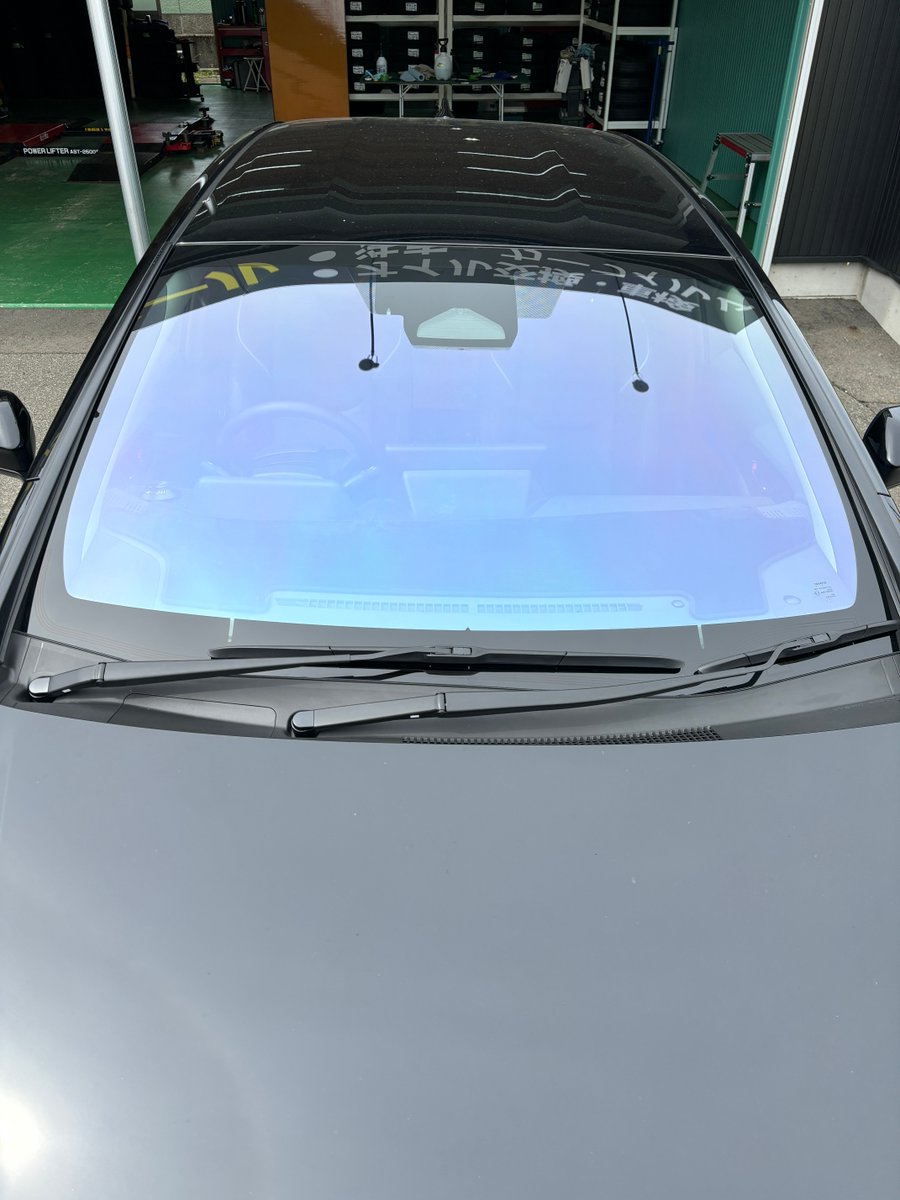 grato07131's tweet photo. 60プリウスのフロントガラスにファインゴースト施工しました。

 #タイヤショップ #グラート #福井 #カーフィルム #ブレインテック #スモークフィルム #ファインゴースト https://t.co/U8TJCkmwbt