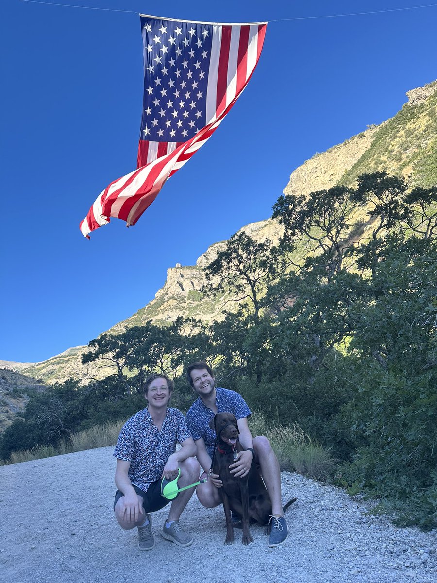 TheSamJacobsen's tweet photo. Checkin’ out a big flag with my 2 favorite guys🎆🇺🇸🏳️‍🌈🎇 https://t.co/reMDm9hzif