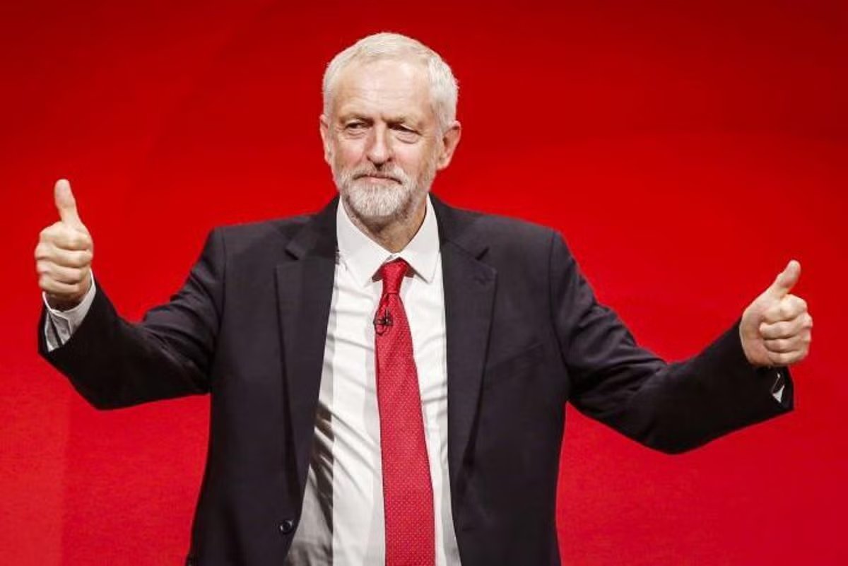LeftieStats's tweet image. 🚨 BREAKING: Jeremy Corbyn has been RE-ELECTED as an independent MP for Islington North.

Both his allies and opponents report that Corbyn has been re-elected for an 11th term, defying polls and pundits thanks to an incredible grassroots campaign.
