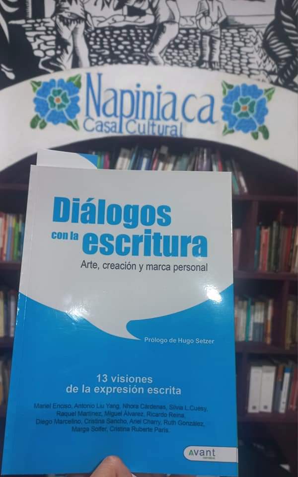 ¡Muchas gracias a Casa Cultural Napiniaca por acoger Diálogos con la escritura en su biblioteca! 
#Chiapas #Mexico 
#Chiapadecorzo 
<a href="/Avanteditorial/">Editorial Avant</a>