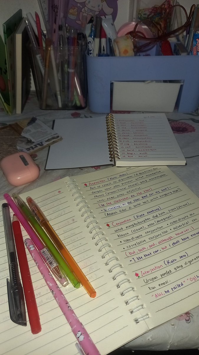 phytroth's tweet image. nyicil grammar dari awal lagi