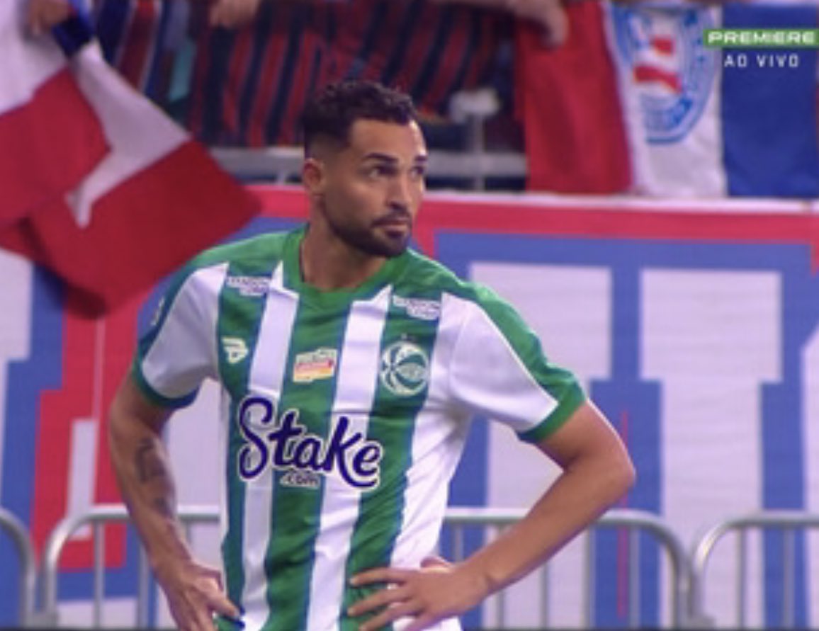 ogth333's tweet image. Foi bonito foi, foi intenso foi verdadeiro
Mas sincero, sei que fui capaz, fiz ate demais
Te quis do seu jeito
Te amei, te mostrei que o meu amor foi o mais profundo
Me doei, me entreguei, fui fiel
chorei chorei.