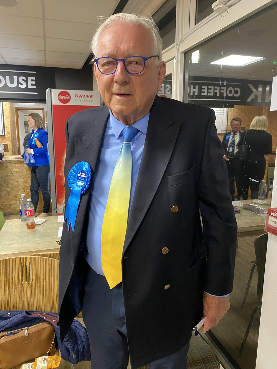 Thomas Hanway tweet media