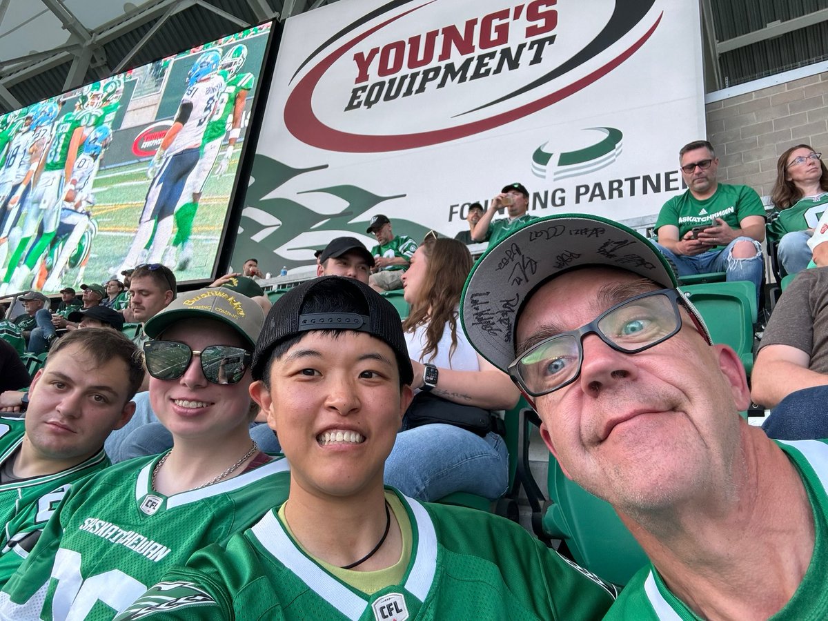 arronkar's tweet photo. First Riders game!!! #RiderLive https://t.co/frdySg0NHc