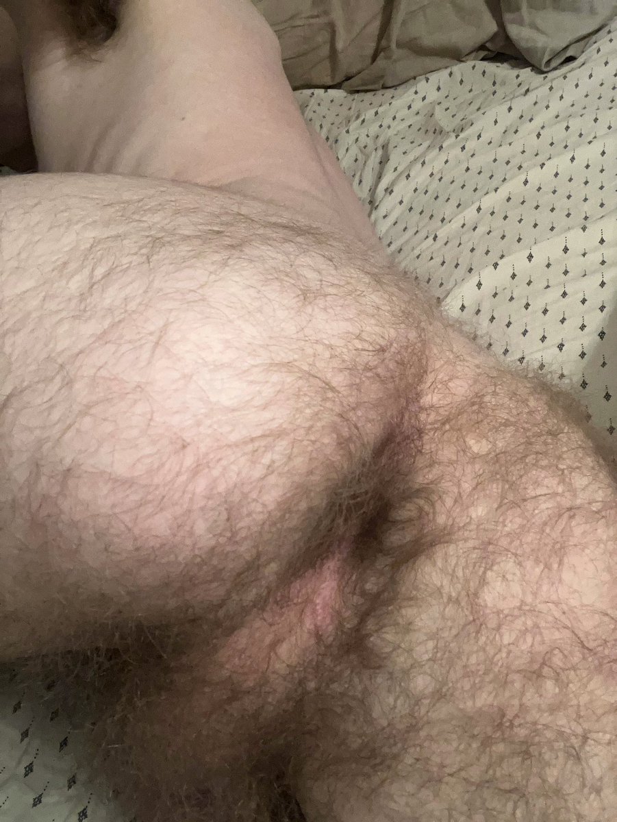 stonerbator2000's tweet photo. Bro are u staring at my butthole? https://t.co/wKKtl1f5mq