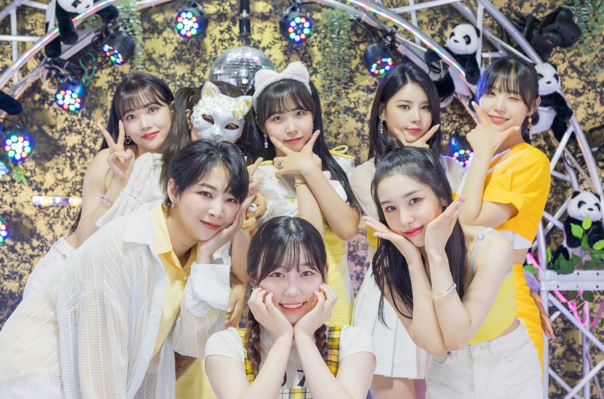 Beloved Group Announces Disbandment After Going On "Temporary Hiatus"

PinkFantasy, a popular girl group managed by MyDoll Entertainment, has officially confirmed their disbandment. Initially, the group had announced a temporary halt in activities due to member graduations.