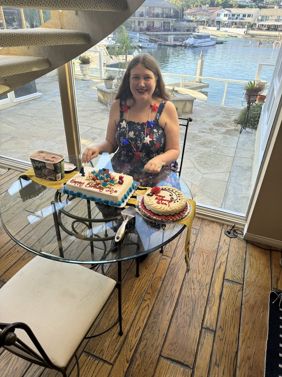 LisaColver's tweet image. Turned 45 today! Happy 4th of July!