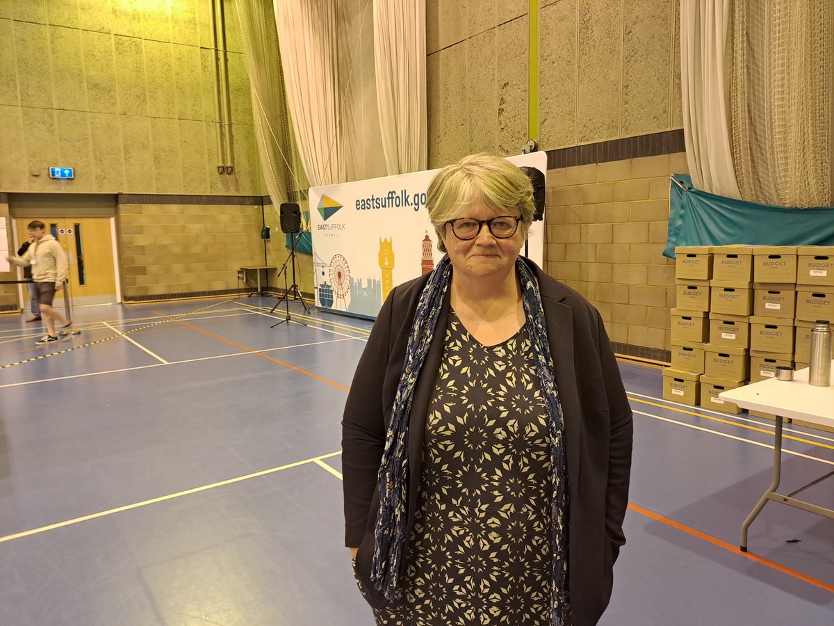 Thérèse Coffey, Conservative candidate, said: "Well clearly turnout is down which isn't good news. It seems Reform have done very well but we'll just have to see what the final result is. It's been a difficult night for my party."