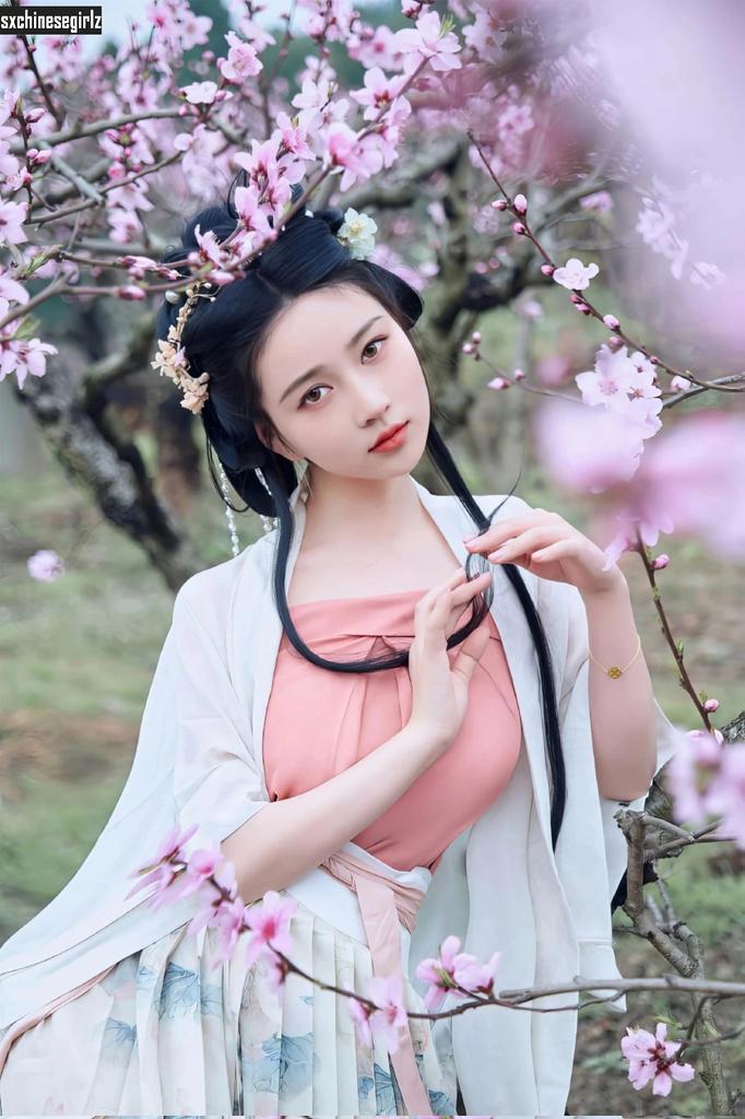 Hmoob_25's tweet photo. Cô thôn nữ bị lắm quên
🤭🥰 https://t.co/3ynlDfI2j1