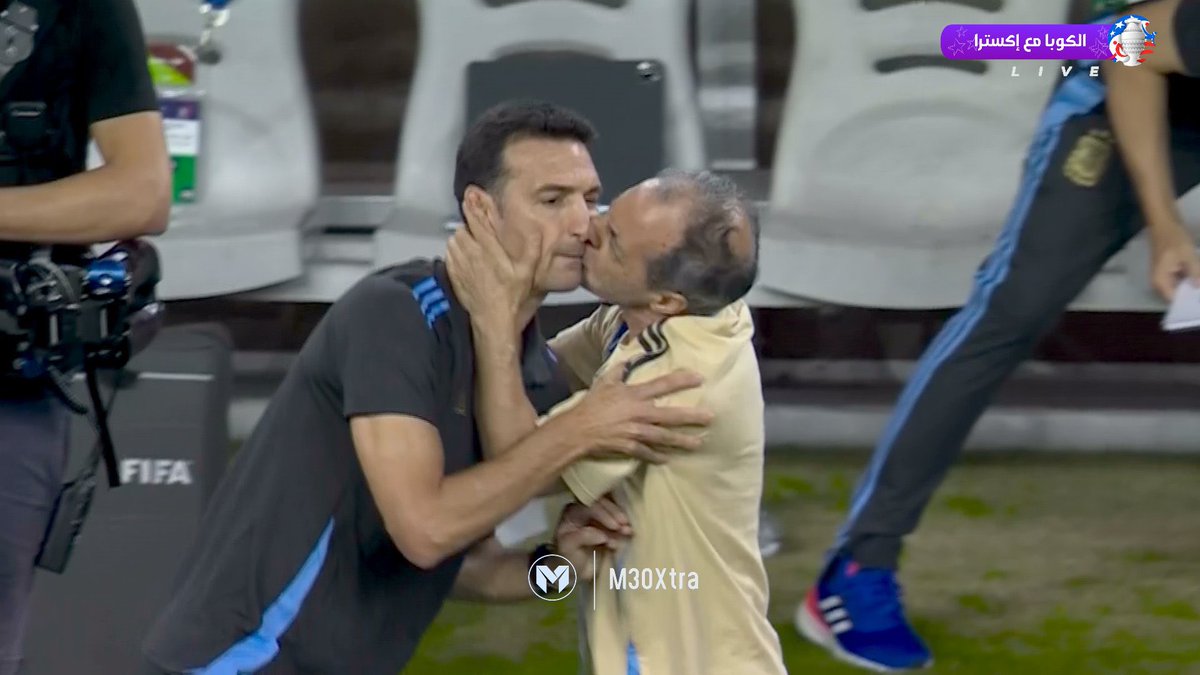 Out of Context Scaloneta (@oocscaloneta_) on Twitter photo 