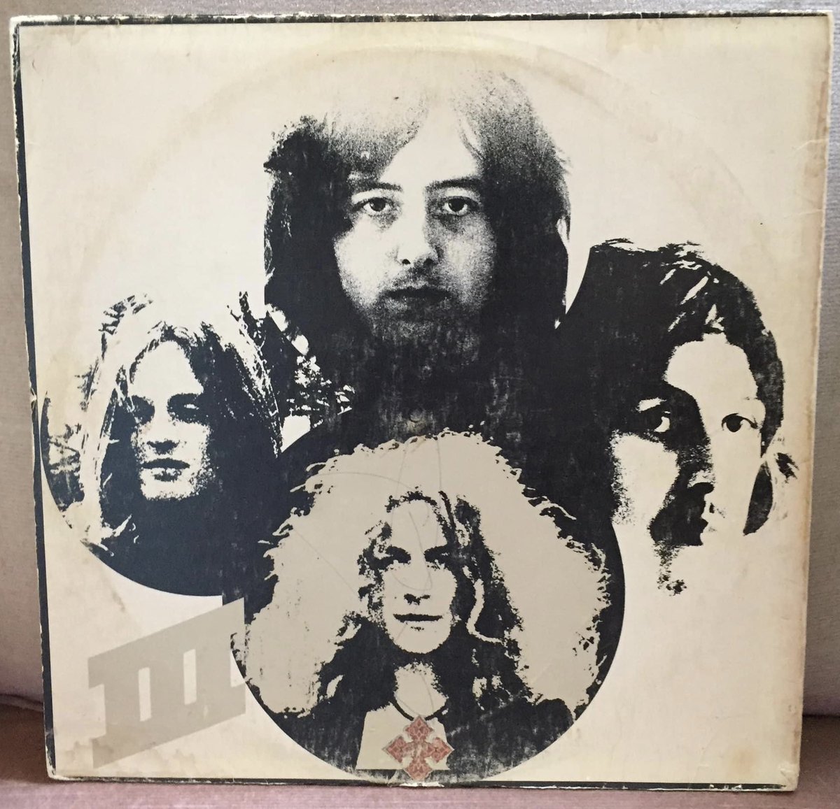 Led Zeppelin - Immigrant Song, Gallows Pole, Hats Off To (Roy) Harper, V... youtu.be/YcyVa5r04Ec?si… via <a href="/YouTube/">YouTube</a>