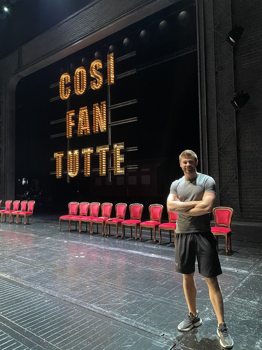 Josh Thompson tweet media