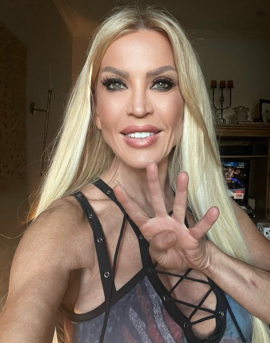 Happy 4 of July To All love Amber Lynn&reg;️🇺🇸 https://t.co/v3lG0b45iE<a href="/tag/amberlynn"class="tags"><span>#amberlynn</span></a>