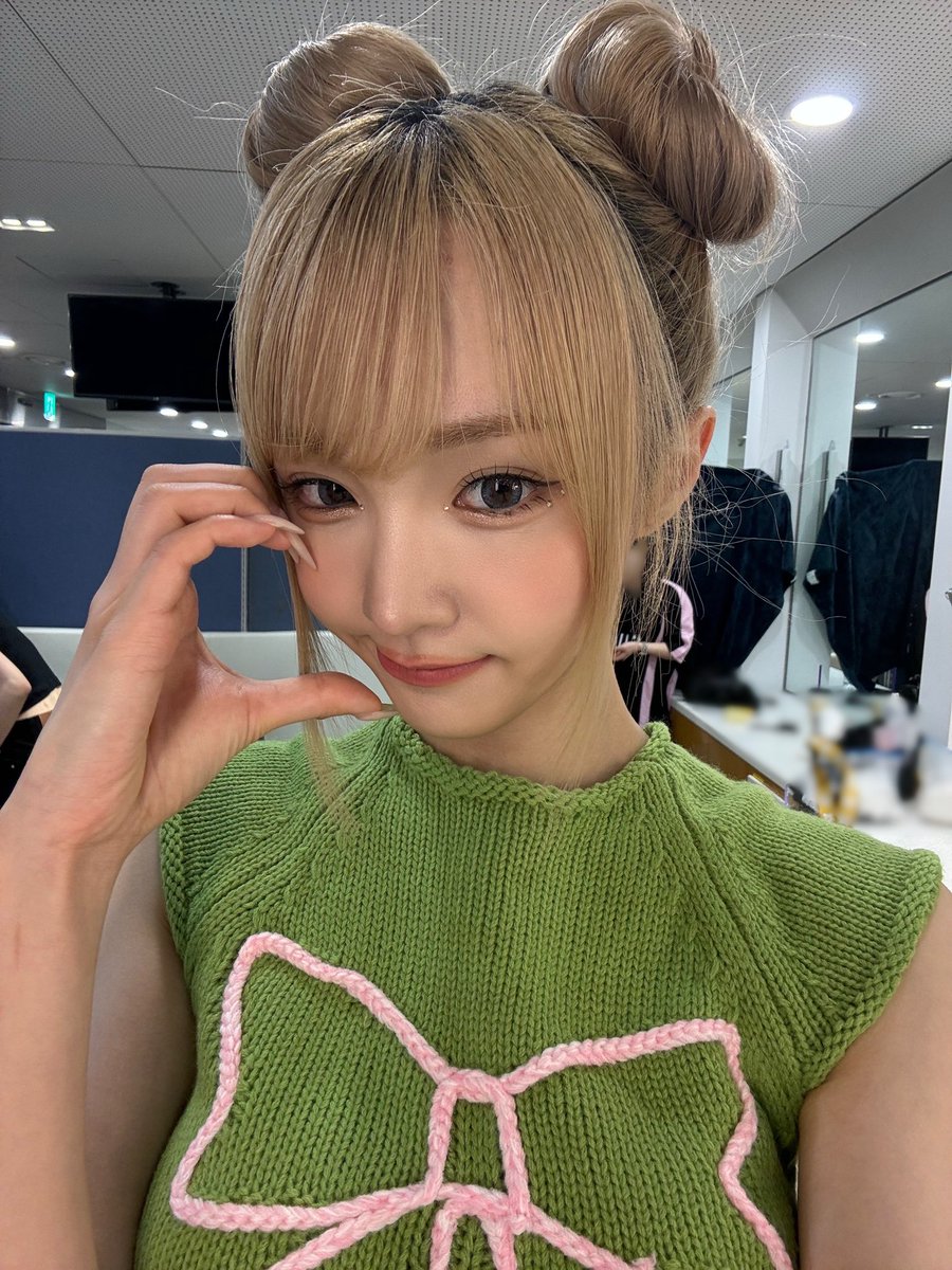 WOOAH 우아 tweet media