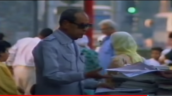 waeltawfek50's tweet photo. "بعد الزحمة، والسرعة في كل شيء، وانحسار الناس في ذواتهم، ده أثر أيضا في الموسيقى والأدب والفنون، أصبح فيه إيقاعات السريعة و اضطرابات في الصور، وعدم تقصي وتركيز، الاتجاه نحو مغامرات جديدة للدهشة، الناس مبقاش عندهم استعداد للانتباه، فانت عاوز تصرخ وتعمل حاجات غريبة لتلفت انتباههم" https://t.co/p5bKzzGfkC