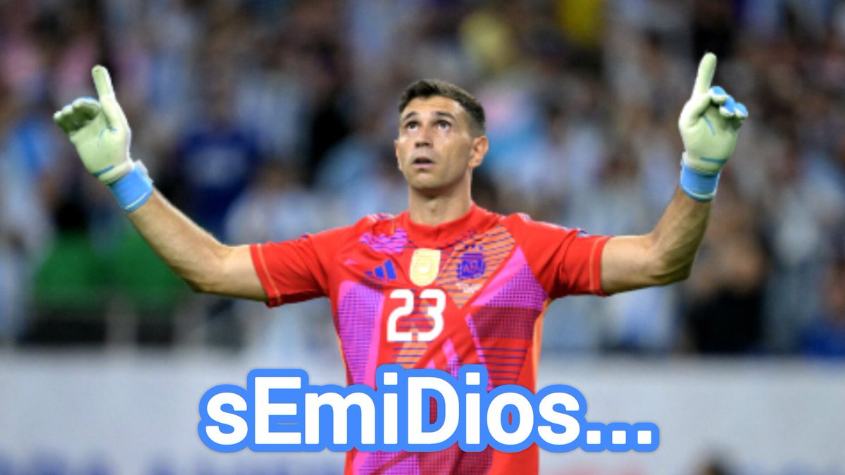 El #Dibu lo hizo de nuevo...Atajó 2 penales en la definición y la Selección es semifinalista...Flojo partido de la #SCALONETA en los 90, que lo ganaba con gol de #Lisandro y se lo empataron en el final...#VamosArgentina