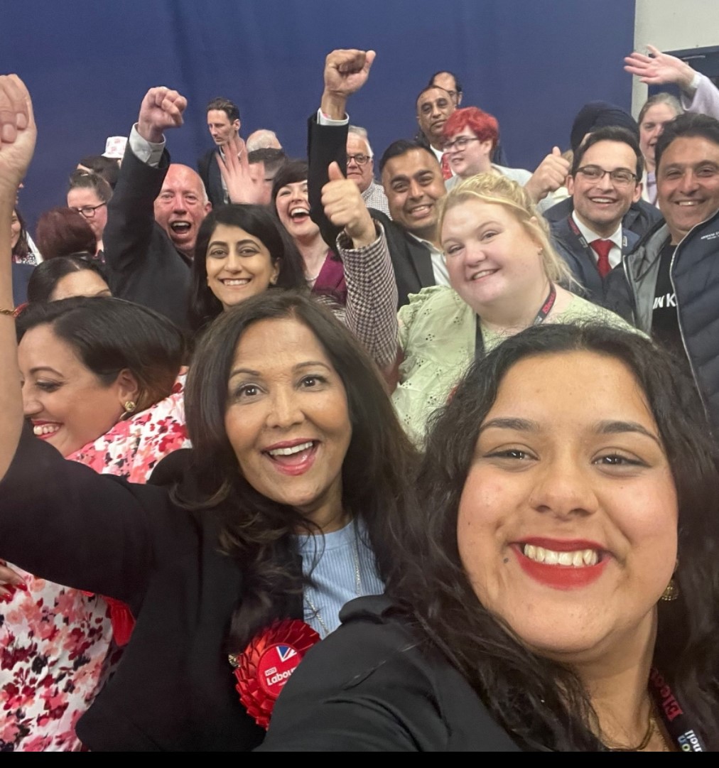 It's an absolute honour to be re-elected to Parliament. 

Thank you Bolton South &amp; Walkden for putting your trust in me to deliver. 

So proud that Bolton has elected 3 Labour MPs. 
Congratulations <a href="/Phil_Brickell/">Phil Brickell MP</a> <a href="/kirith_ae/">Kirith Entwistle MP</a> 

Bring on a Labour Govt. The time for change is here!