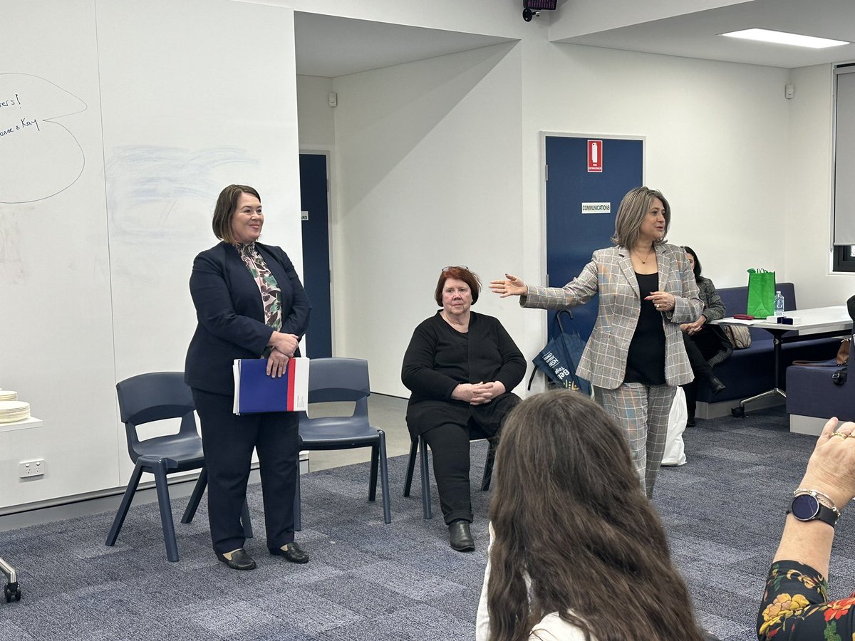 TESOLoz's tweet image. .@k_rigas @MSiokos We farewell the amazing @belinda_giudice today…a loss to @PrairiewoodHigh but a gain to another. On a personal note, I will miss working along a warm, tenacious, gracious and kind human (and leader)! I’ve learned a lot in such a short time. #aussieEd #tesoloz