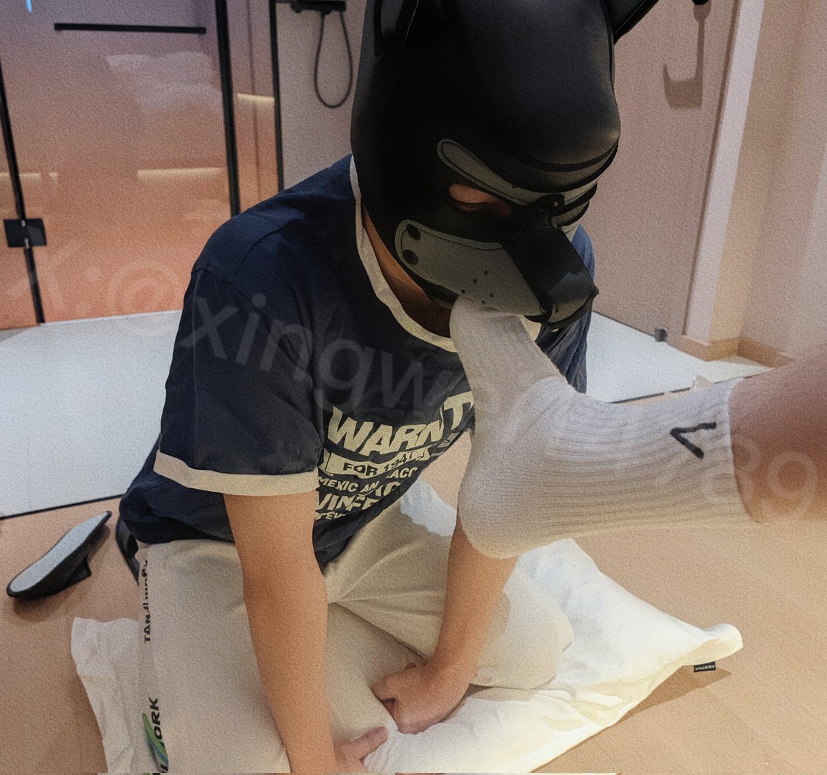 诶嘿，捕获一只可爱修勾 <a href="/Linxi2004A/">盐焗小星球</a> 

#sm #木乃伊 #mummy  #白袜 #捆绑 #bondage #tk #高中生 #农牛 #边控 #原味 #龟头责