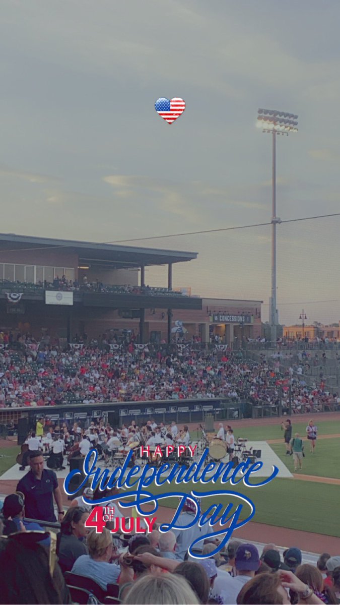 Had a lot of fun at the Segra Park fireworks show. Thank you to the <a href="/SCPhil/">South Carolina Philharmonic</a> for a great performance!