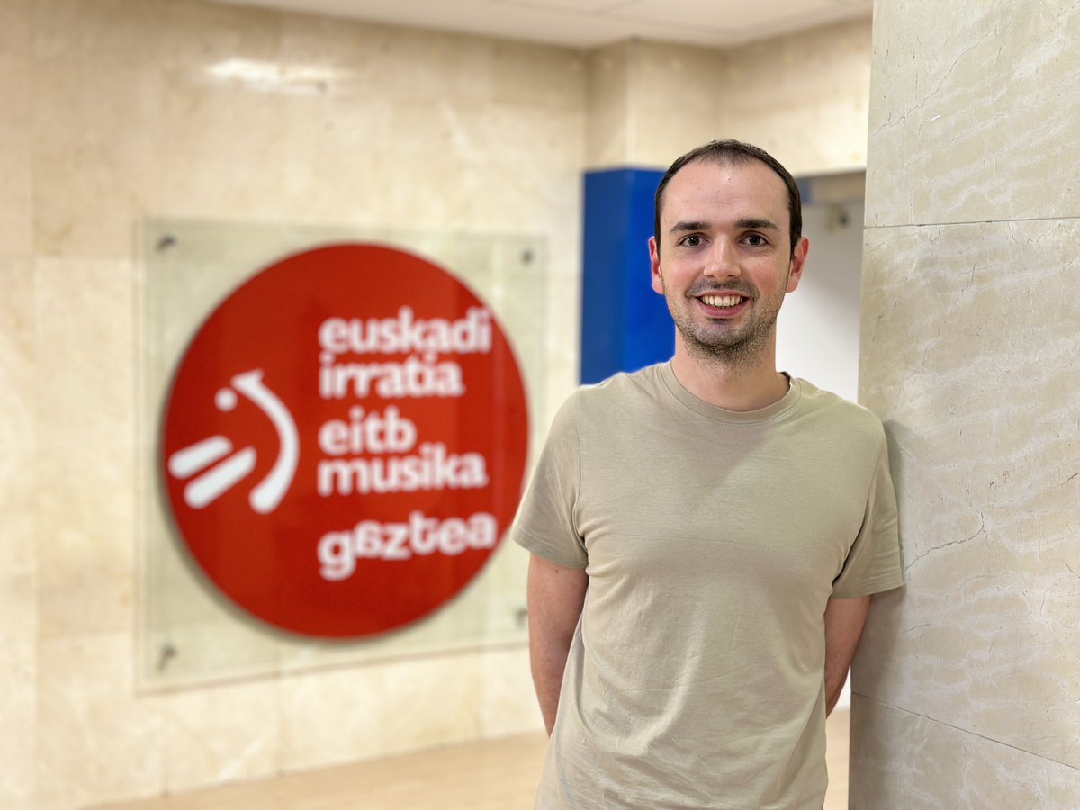 📻 Gaur #Faktoria-n:        
🇬🇧 Erresuma Batuan hauteskundeak <a href="/AneRoteta/">Ane Roteta</a>  <a href="/koldo_casla/">Koldo Casla</a>
🎙️ Elkarrizketa: <a href="/PeioEtxeleku/">Peio Etxeleku</a> <a href="/eajpnv/">EAJ-PNV</a> 
👉🏽Ezagutu nire herria: Basauri <a href="/asierira/">Asier Iragorri</a>  alkatea   
🎶 Musika proposamena <a href="/jonpagola/">Jon Pagola</a>
🔊ZUZENEAN👉🏻eitb.eus/eu/irratia/eus…