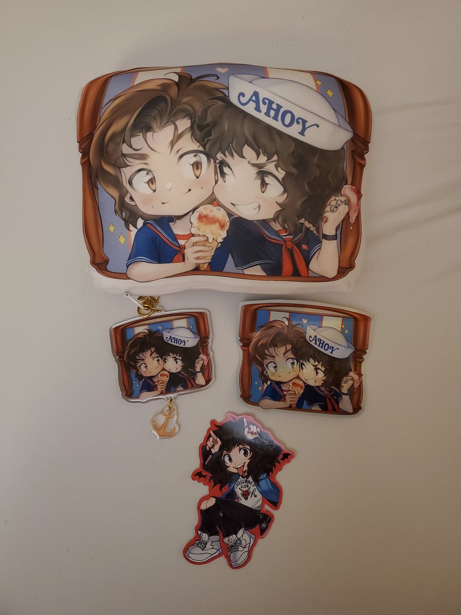 To all my fellow Steddie peeps, I found some awesome goodies at Anime Expo today! The artist is in artist alley! I can figure out what table if anyone wants to know 😆 #steddie