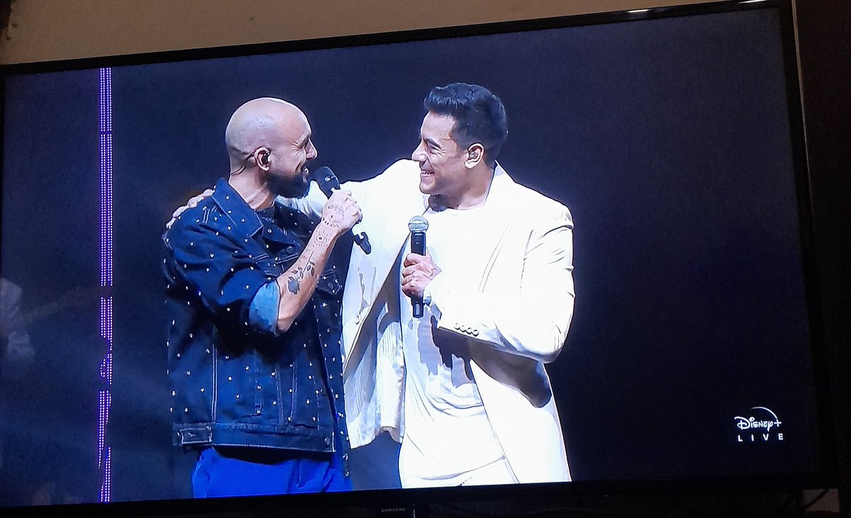 letialderete01's tweet image. Argentina Te Ama!!  @_CarlosRivera  lo dijo el Querido @AbelPintos en nombre de todas las Riveristas!! 
#CarlosRiveraXXAñosDeCarrera 
#CarlosRiveraXXAniversario  #CarlosRiveraXX #CarlosRiveraEnDisneyPlus 
@WestWoodEntt  @disneyplusla  @Online_RiveraP  @ORiverargentina