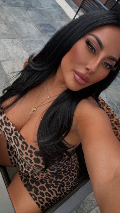Alone and horny as fuck! Dm me on my vip site to sexxxt with me 💦  🩵JOIN NOW🩵 https://t.co/cngcGUO7OM
