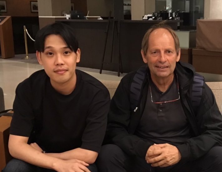 kooosei8's tweet photo. [優秀な中学生必見]
先日、元浦和レッズ監督ゲルトエンゲルスとMTGしてきました。

ドイツのユースチームに入ってプロを目指したいという選手を探しています
チャレンジしたい！興味がある！という方はお気軽にご連絡ください

田中碧選手や福田師王選手のドイツ移籍を実はゲルトがサポートしてます https://t.co/BJCluUEdNG