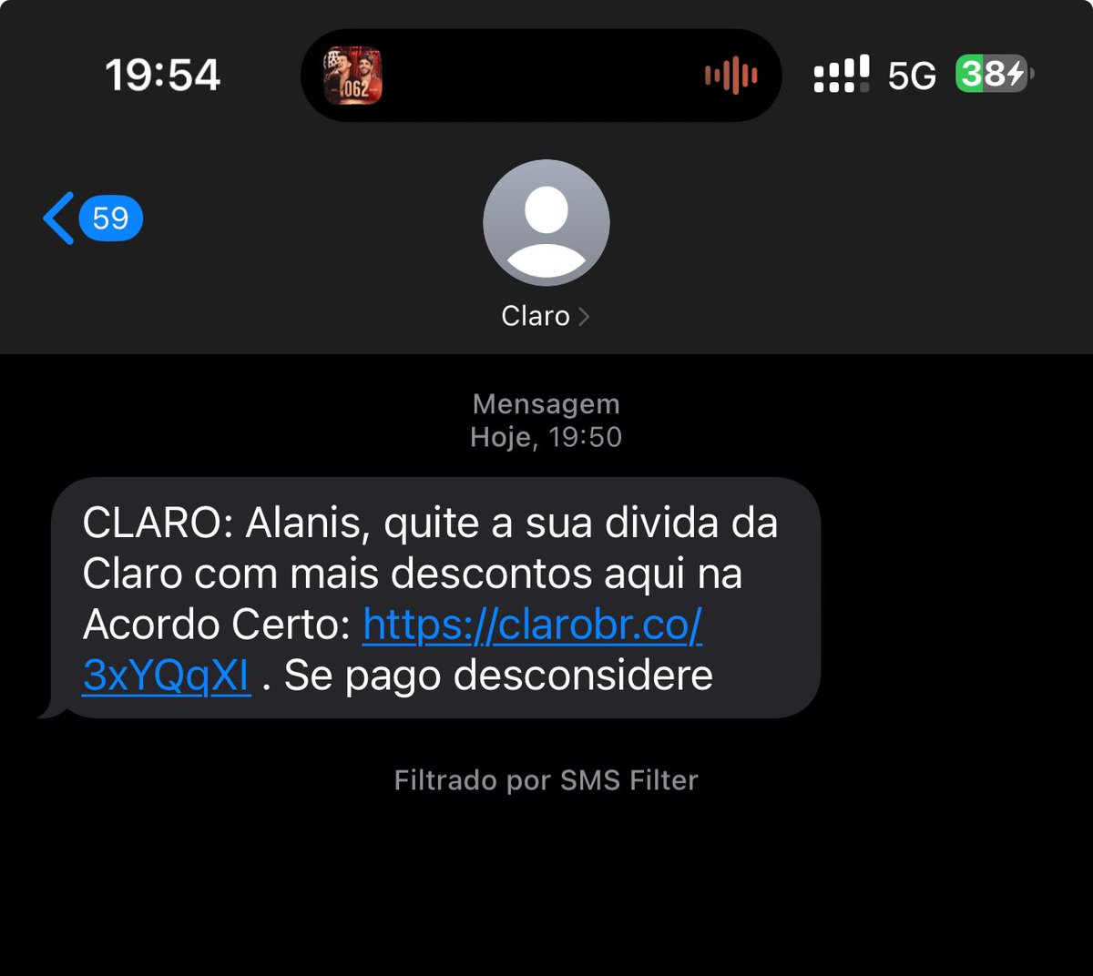 borgesdesaa's tweet photo. Nem 1 semana usando a claro e já me arrependi … 

Quem é Alanis ???????? https://t.co/8o4Xr6NecD