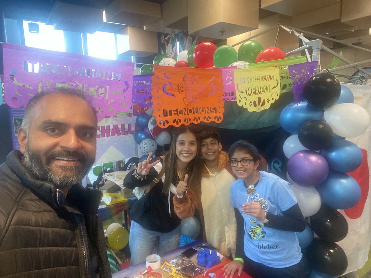 mehta_pankajj's tweet photo. All the best to technolions from Mexico. Great team showcasing their warm  culture and good spirit in the competition. 

Good luck from @CERCActiv8  

@TheIET @FLLUK @FIRSTAustralia #APOC #FLL https://t.co/meNp9nccYB