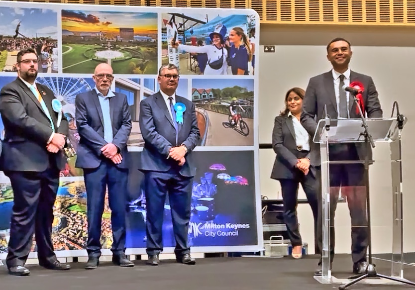 KeynesiaMilton's tweet photo. The City of #MiltonKeynes wakes up to three new MPs this morning, all from the Labour Party.
Congratulations to:
Chris Curtis MP for MK North
Emily Darlington MP for MK Central
Callum Anderson MK for Buckingham and Bletchley
@chriscurtis94 @emily4MK @_CallumAnderson https://t.co/aGHhn6gkPs