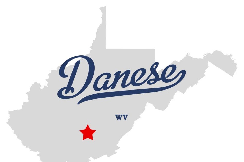 AParanormalTale's tweet image. #ufo Landing in Danese? (1968) dlvr.it/T99wVd