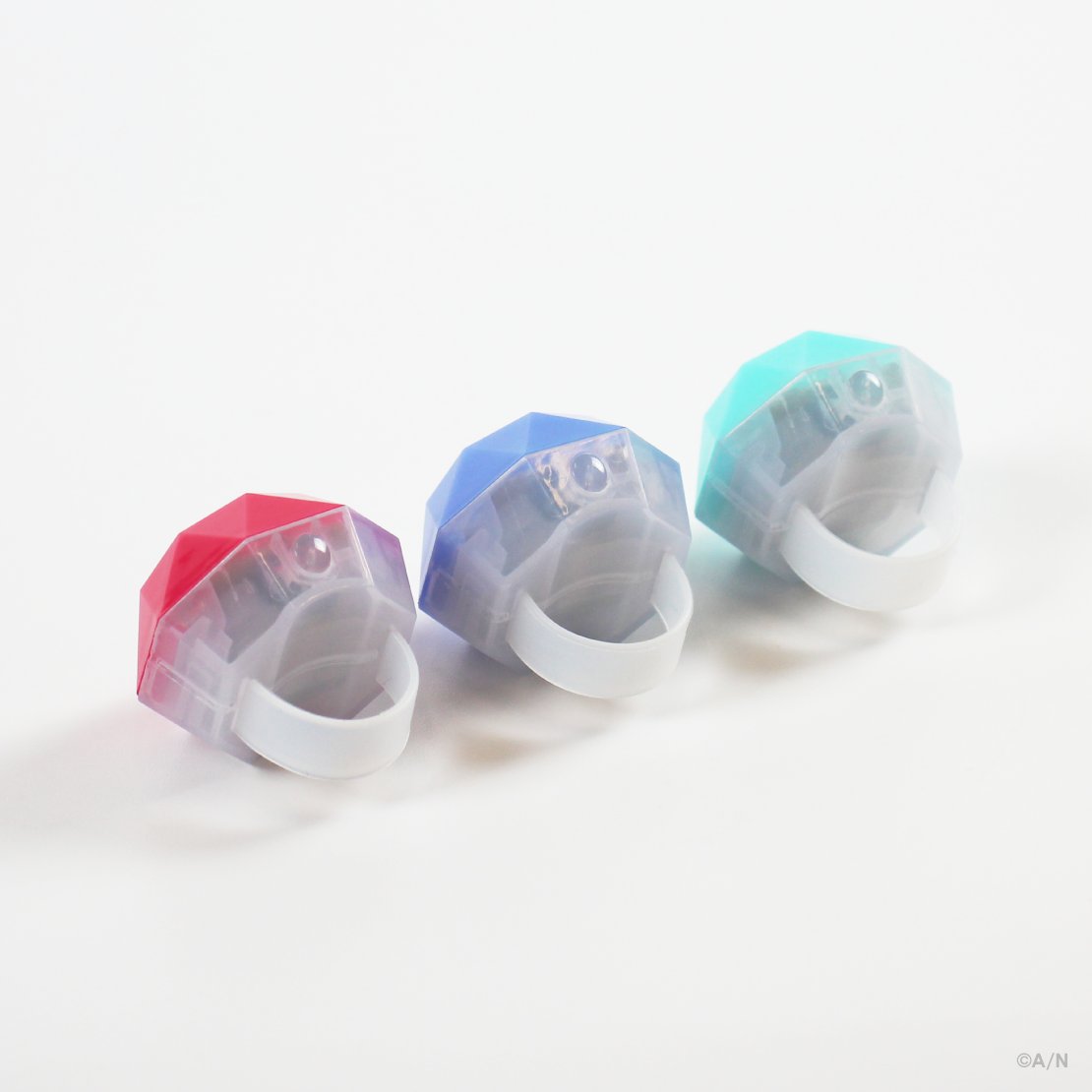 VΔLZ_ライブツアー2024 グッズ紹介①】 #にじストア にて販売中の VΔLZ