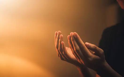 PleasureRovence's tweet photo. Dear God, thank you for yet another day.  May you give us another blessing. May this day be a blessing and may our prayers be answered. Amen. https://t.co/tlct2UIjZo