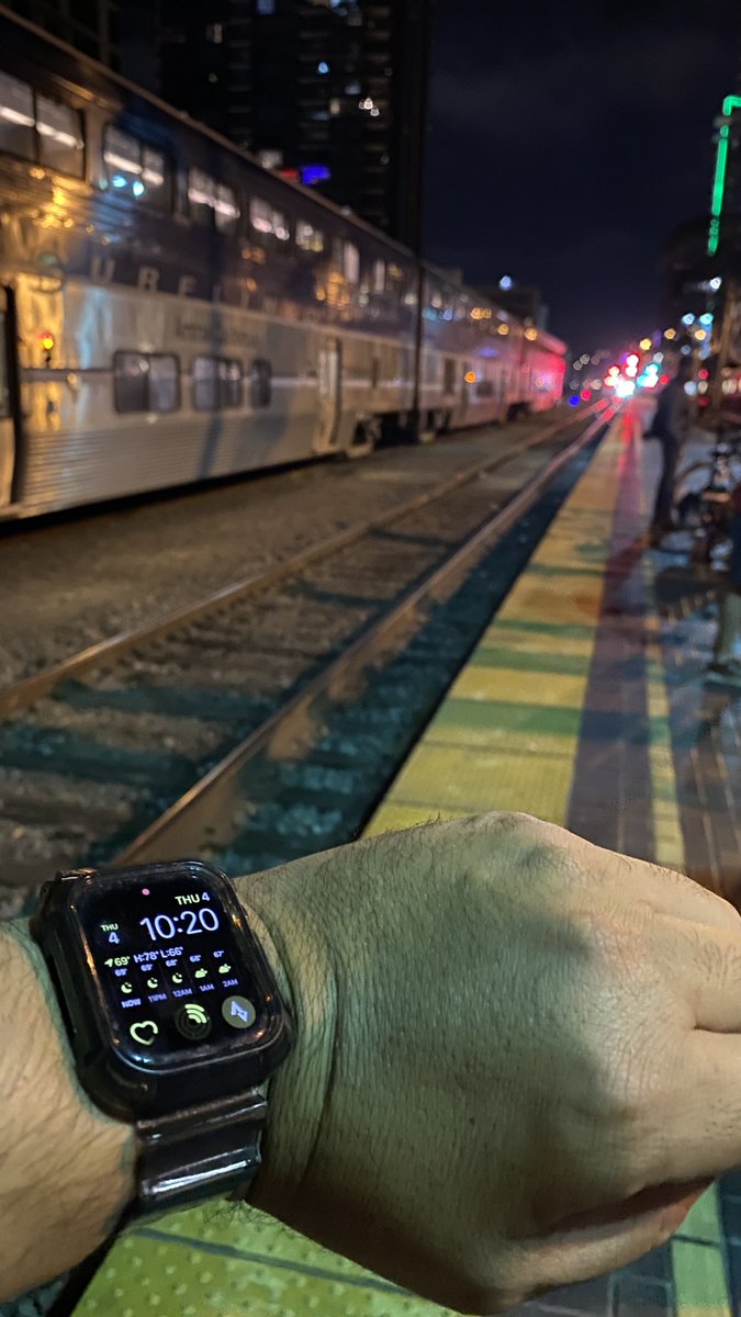olasis's tweet photo. .@GoNCTD your 10:20pm Northbound Coaster is no where to be found for 4th of July Service. #transitfail #noservice #fail #bigbaybust #stranded https://t.co/aFoiNRe4s9