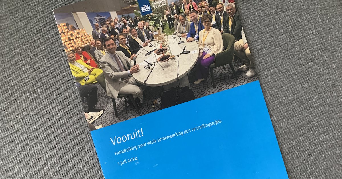 Dinsdag vond de presentatie plaats van 'Vooruit!' de handreiking voor regionale versnellingstafels ontwikkeld door het Expertteam Woningbouw in opdracht van <a href="/MinBZK/">Ministerie van BZK</a>. Wat zijn de lessons learned over wat wel en niet werkt. Meer info en download zie bit.ly/3VUYIbw