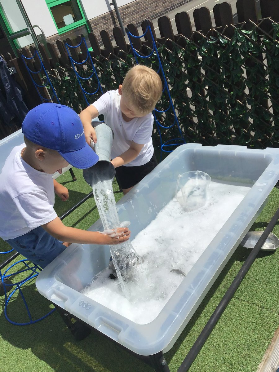 Early Years🌿 Hucknall Flying High✈️ tweet media