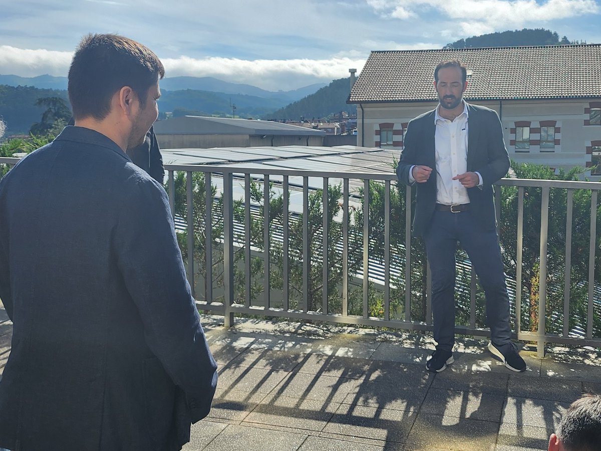 Cluster Gaia tweet media