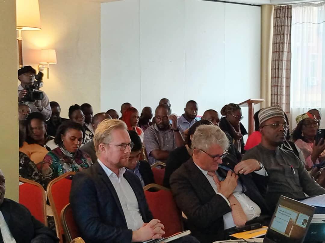 Great launch of project by <a href="/FESKamerun/">FES Kamerun</a> and #UneMondeAvenir, funded by <a href="/UEauCameroun/">L'UE au Cameroun et pour la Guinée équatoriale</a>, aiming to sensitise and mobilise Cameroonians to inscribe for upcoming elections #Together4Cameroon