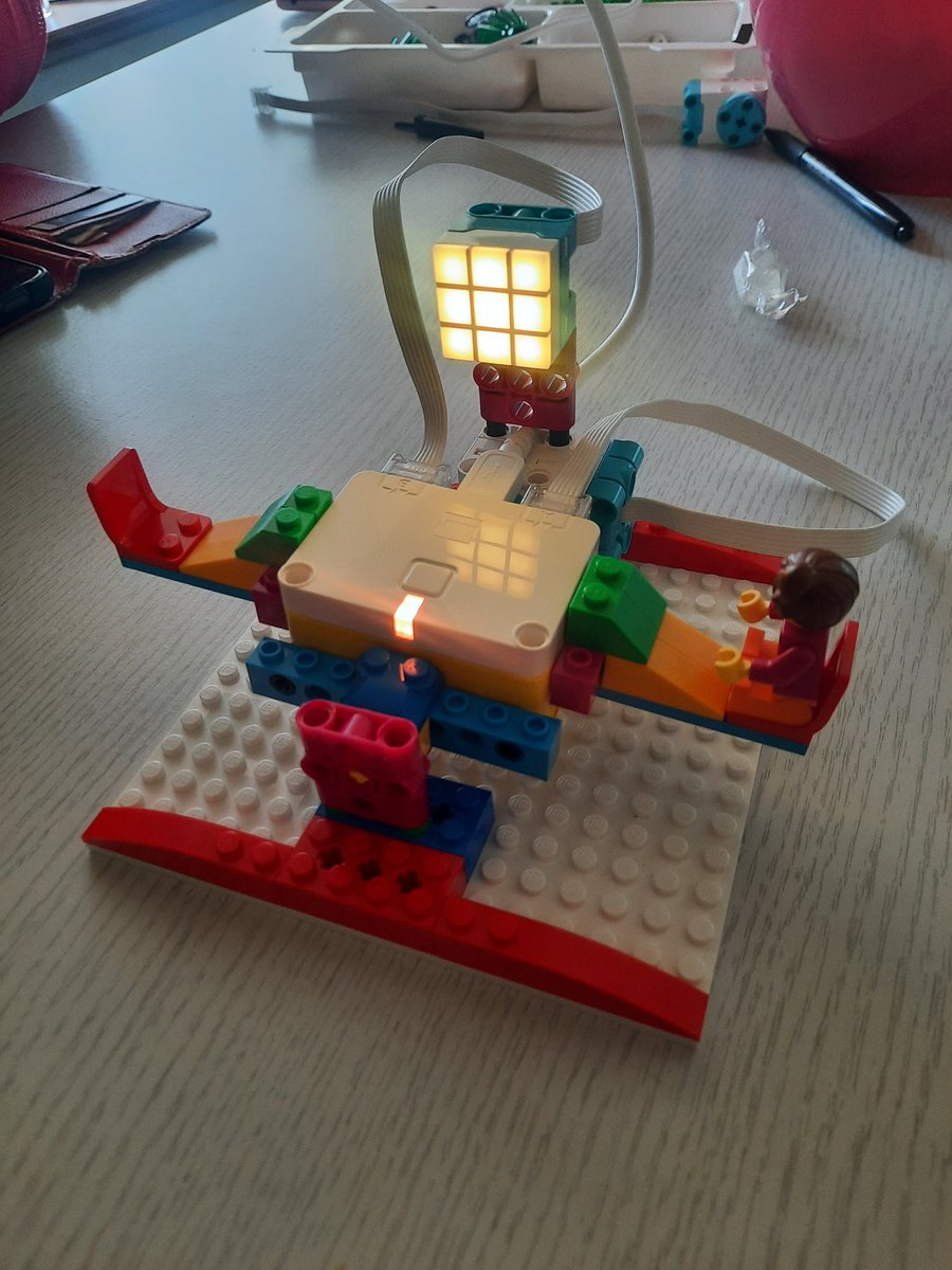 Fiona Farry tweet media