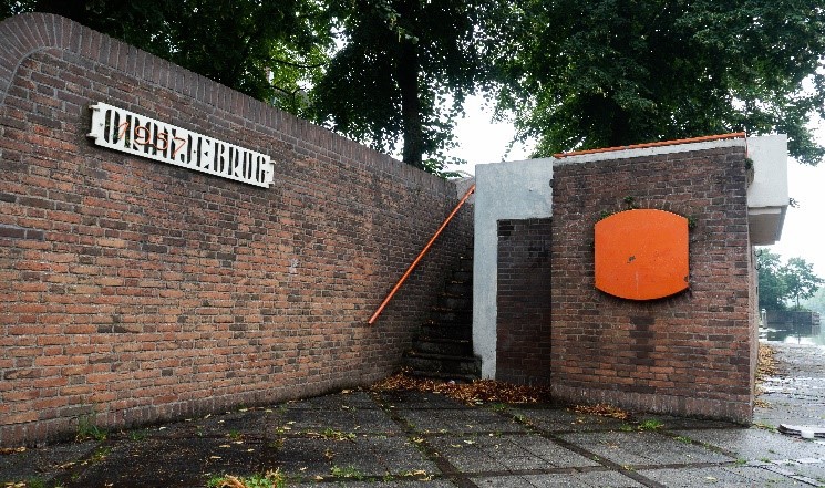 Knibbel Knabbel Knuisje, wie verzint er iets tofs voor het Oranjebrugwachtershuisje?

Bewoners van Rivierenwijk en Hoograven kiezen het beste idee.👉direc.to/kEBL