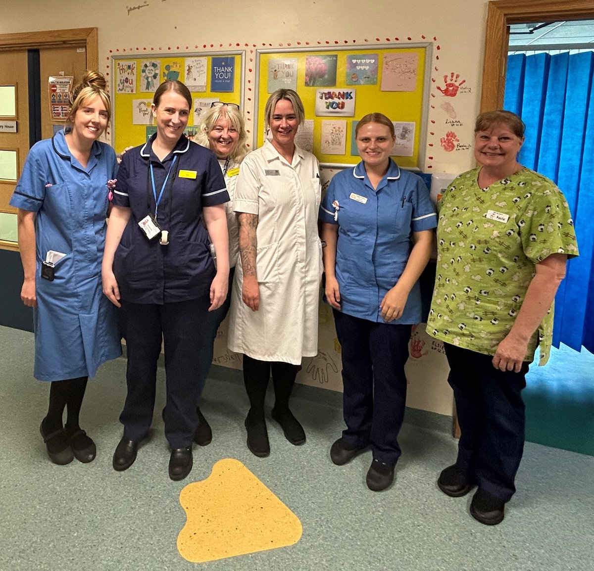 Sara Wood π (@wood_qm) on Twitter photo Great to meet the team on Rainforest today and hear all about the positive changes being made to the ward for patients and staff #FabulousFridayFeedback <a href="/paedsDebbieBray/">Debbie Bray RN RSCN π</a> <a href="/NHSHHPCNO1/">Amanda Stanfordππ</a> <a href="/NHSHHP/">NHS Humber Health Partnership</a> Great to meet the team on Rainforest today and hear all about the positive changes being made to the ward for patients and staff #FabulousFridayFeedback <a href="/paedsDebbieBray/">Debbie Bray RN RSCN π</a> <a href="/NHSHHPCNO1/">Amanda Stanfordππ</a> <a href="/NHSHHP/">NHS Humber Health Partnership</a>