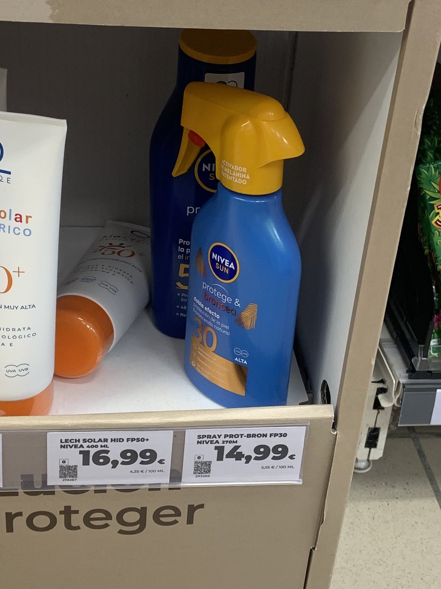 mccpaz5's tweet photo. solo aceptaría estos precios si por lo menos la mitad fuesen destinados a la investigación del melanoma https://t.co/gHtNihtjhq
