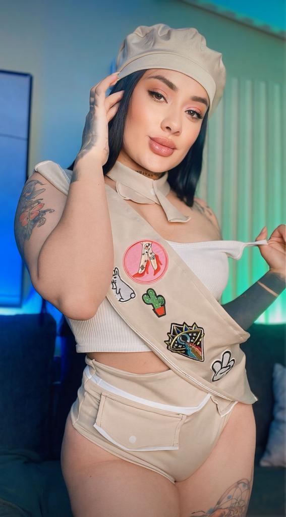 A or B?

Click the link for full videos👇
getallmylinks.com/imkiairaaa