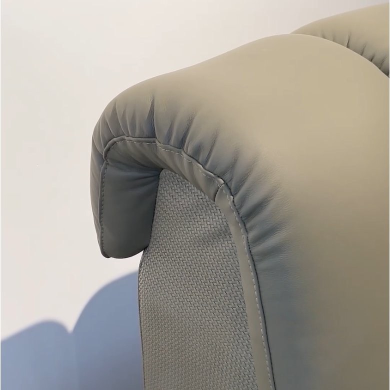 Sourcing_Market's tweet image. Showcasing our "Infinite Extension" Sofa! 🛋️

Designed for ultimate comfort and style, it seamlessly extends to fit your space needs. 
#Foshanfurniture #Leathersofa #Customsofa #InteriorDesign #HomeDecor #FurnitureDesign #Luxuryliving #FFM