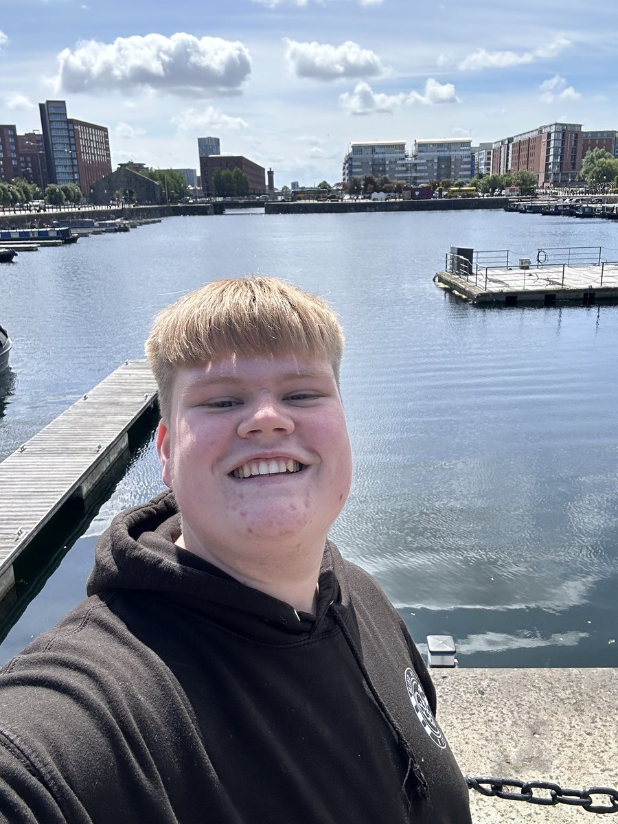 Thehullboy tweet media