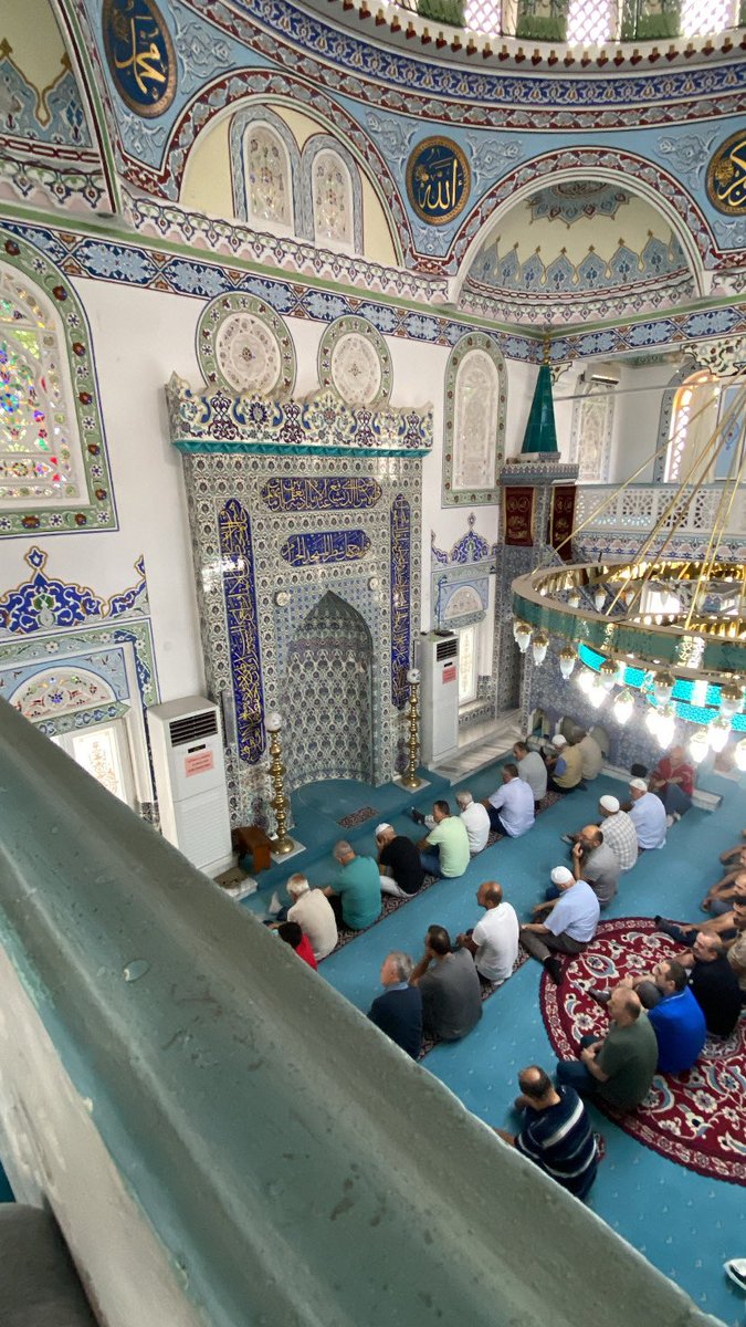 Bu Hafta Locadayız Hayırlı Cumalar 🙏