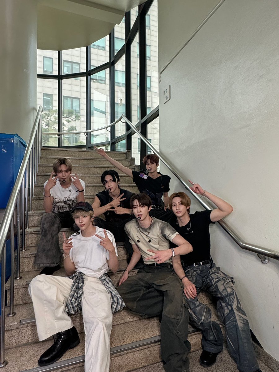 ✌️Music Bank✌️

#RIIZE #라이즈
#RISEandREALIZE
#BoomBoomBass #RIIZE_BoomBoomBass
#RIIZING